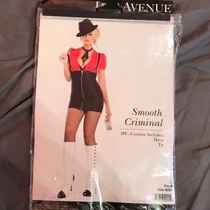 Leg Avenue smooth criminal costume